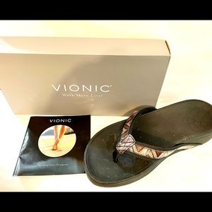 Vionic Hightide Sandal Black Size 9 Wide NEW